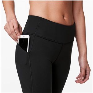 Lululemon pace rival crop